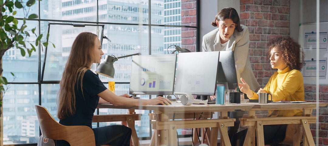 Why B2C Businesses Struggle to Turn Attention Into Customers